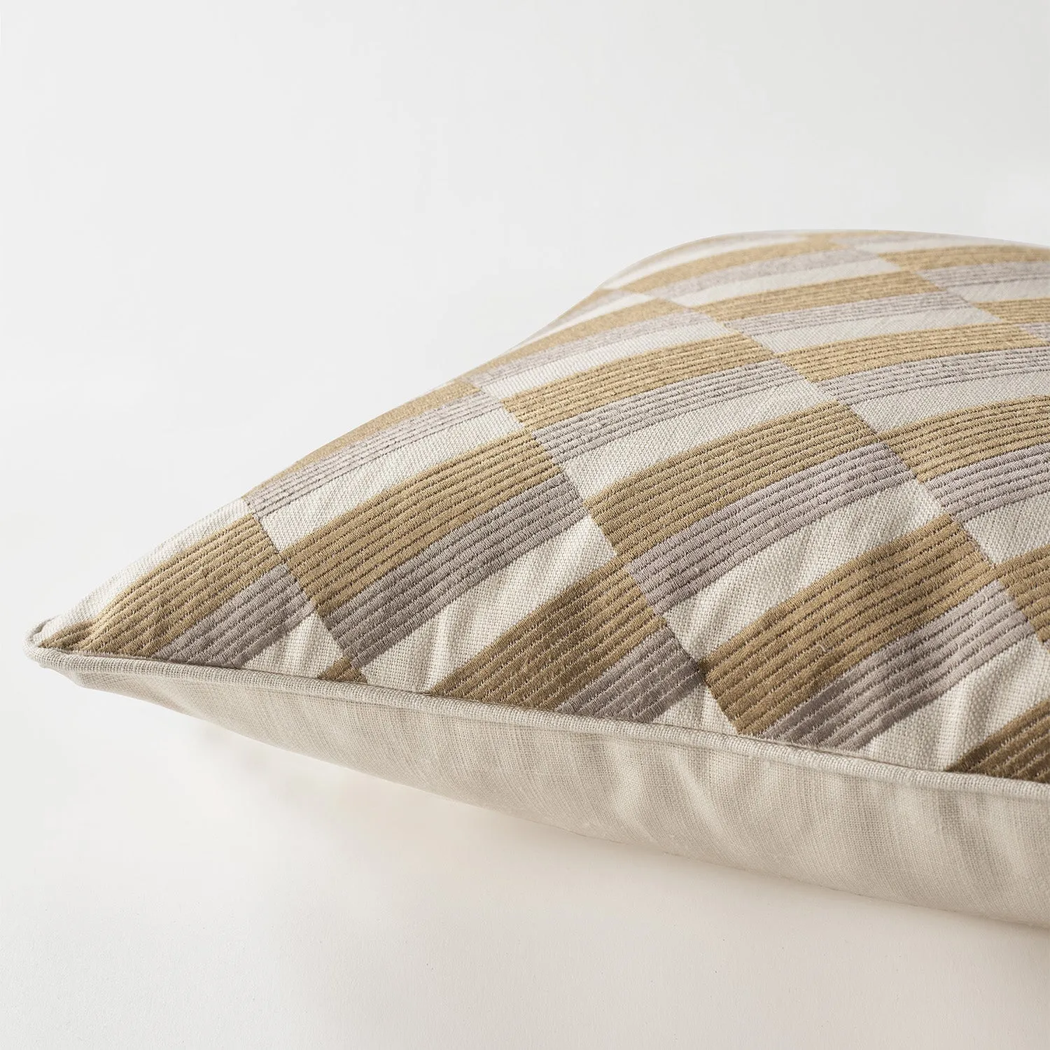 greg natale | sahara cushion | gold