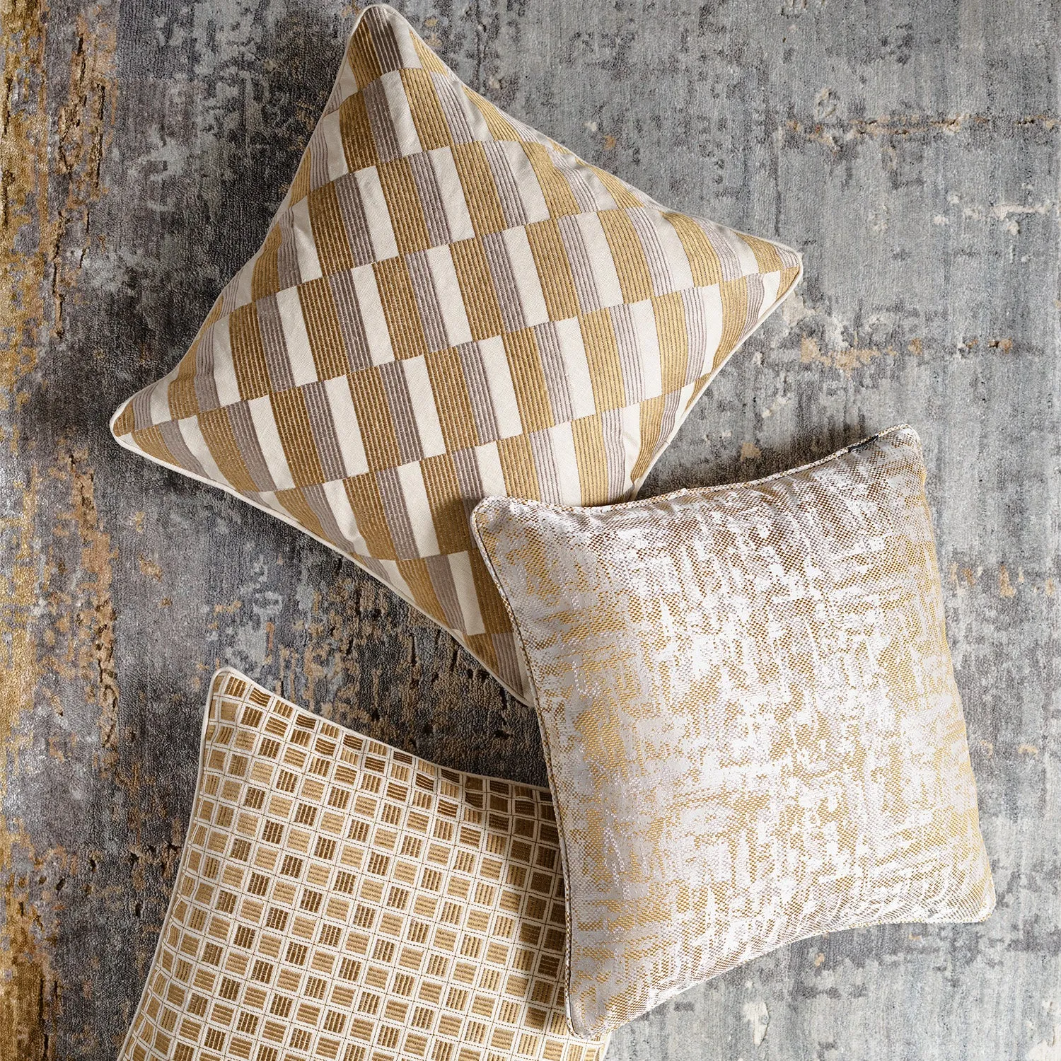 greg natale | sahara cushion | gold